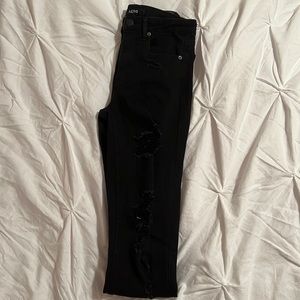 Aero ripped jeans